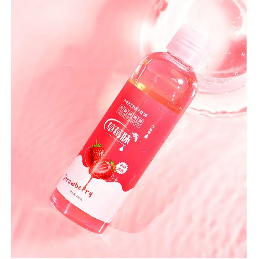 Gel gốc nước hương dâu - MizzZee 200ml