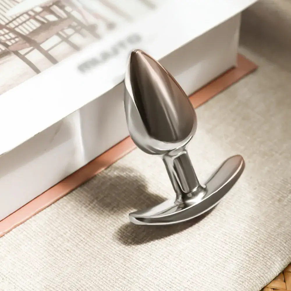 Plug inox trắng chuôi lưỡi liềm